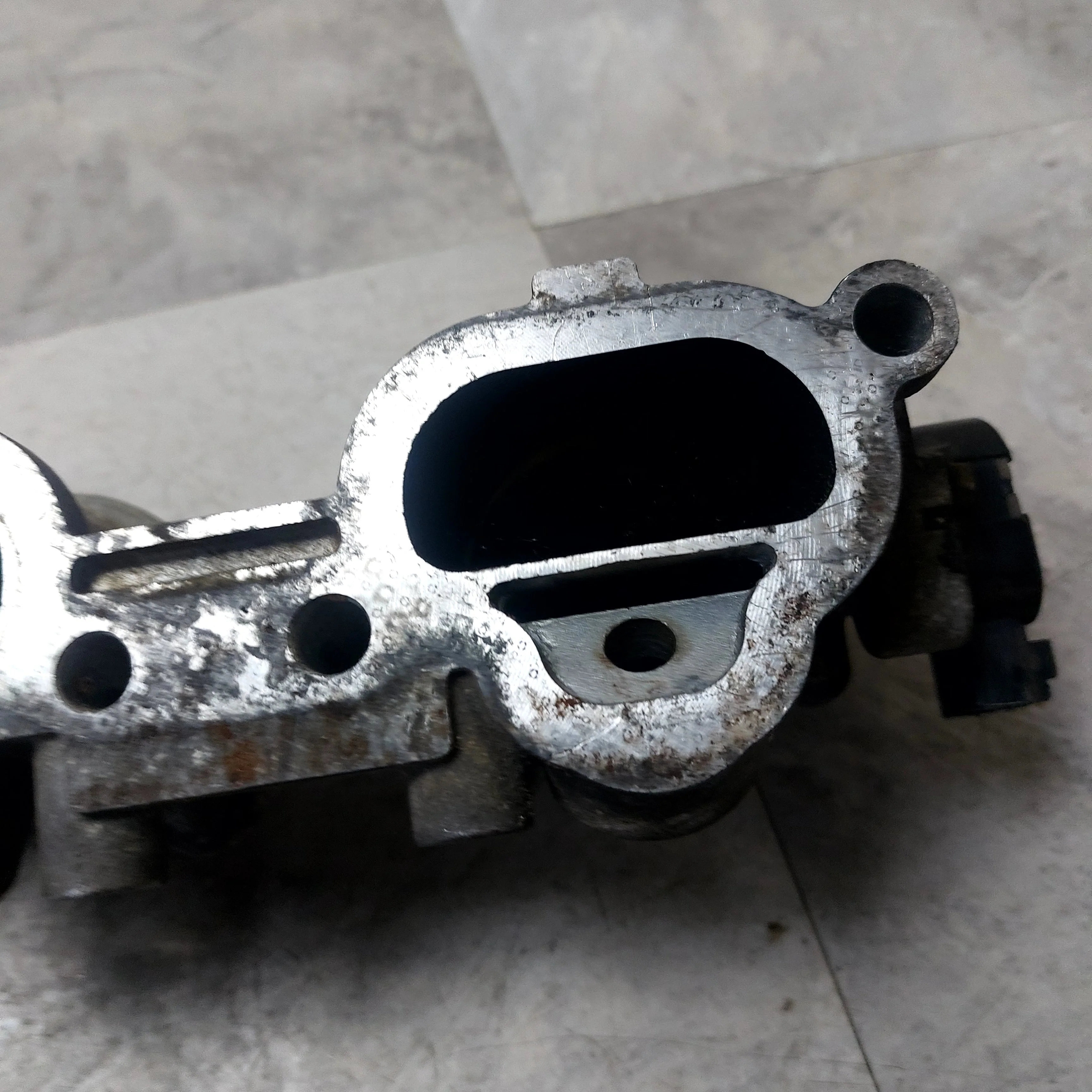 2002-2003 Subaru Impreza WRX Engine OEM Intake Manifold TGV C2 - Image 5