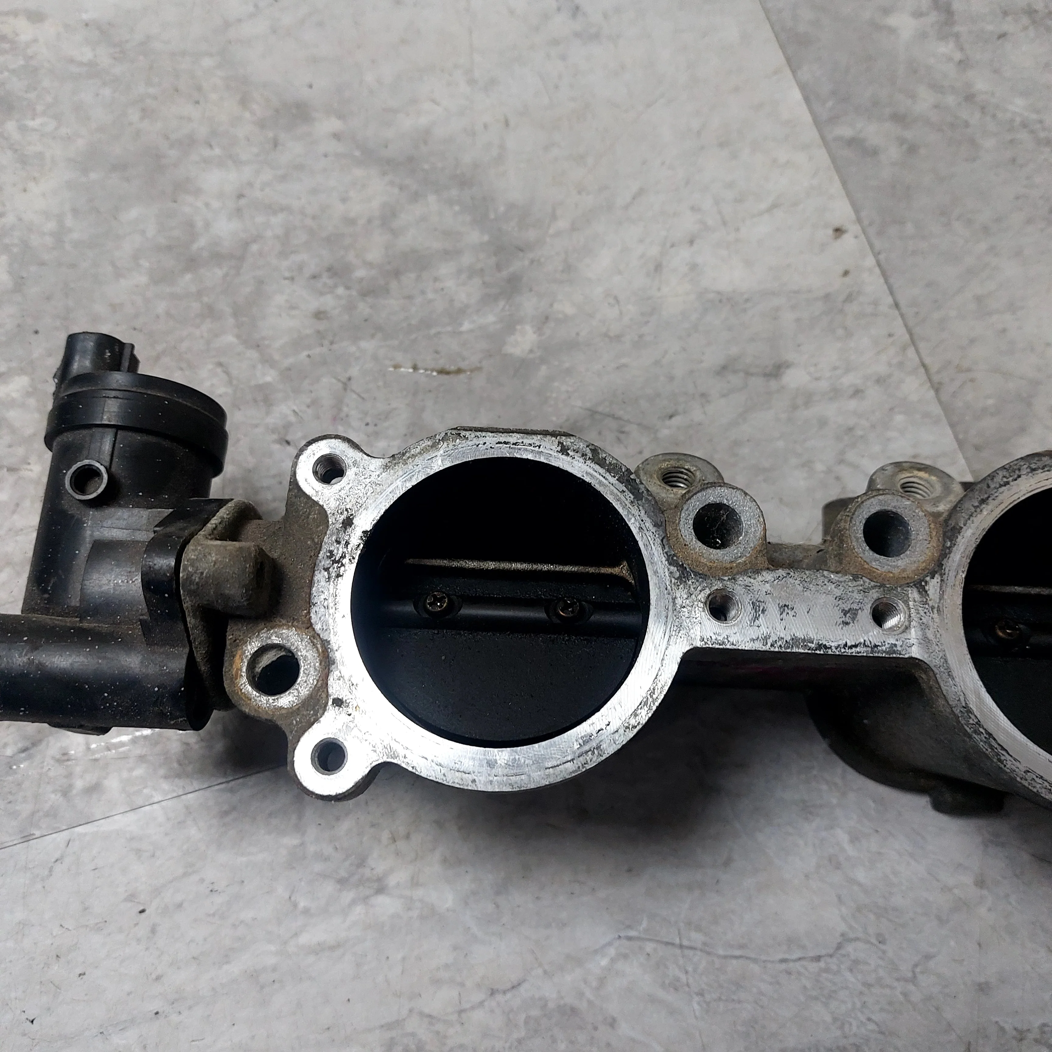 2002-2003 Subaru Impreza WRX Engine OEM Intake Manifold TGV C2 - Image 9