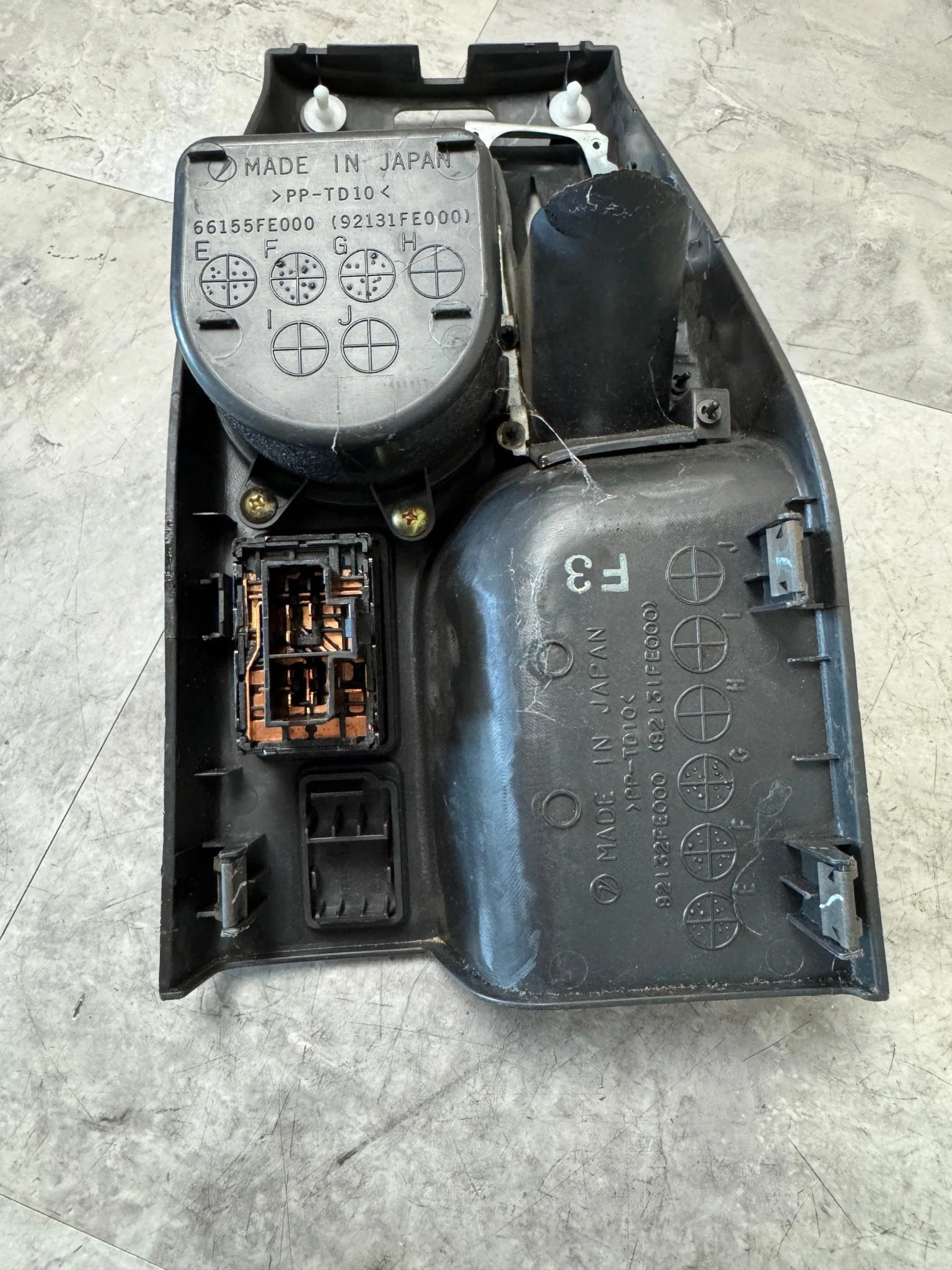 2002-2004 Subaru Impreza WRX STi OEM Center Console E Brake Cup Holder Trim Side Mirror Regulator - Image 5