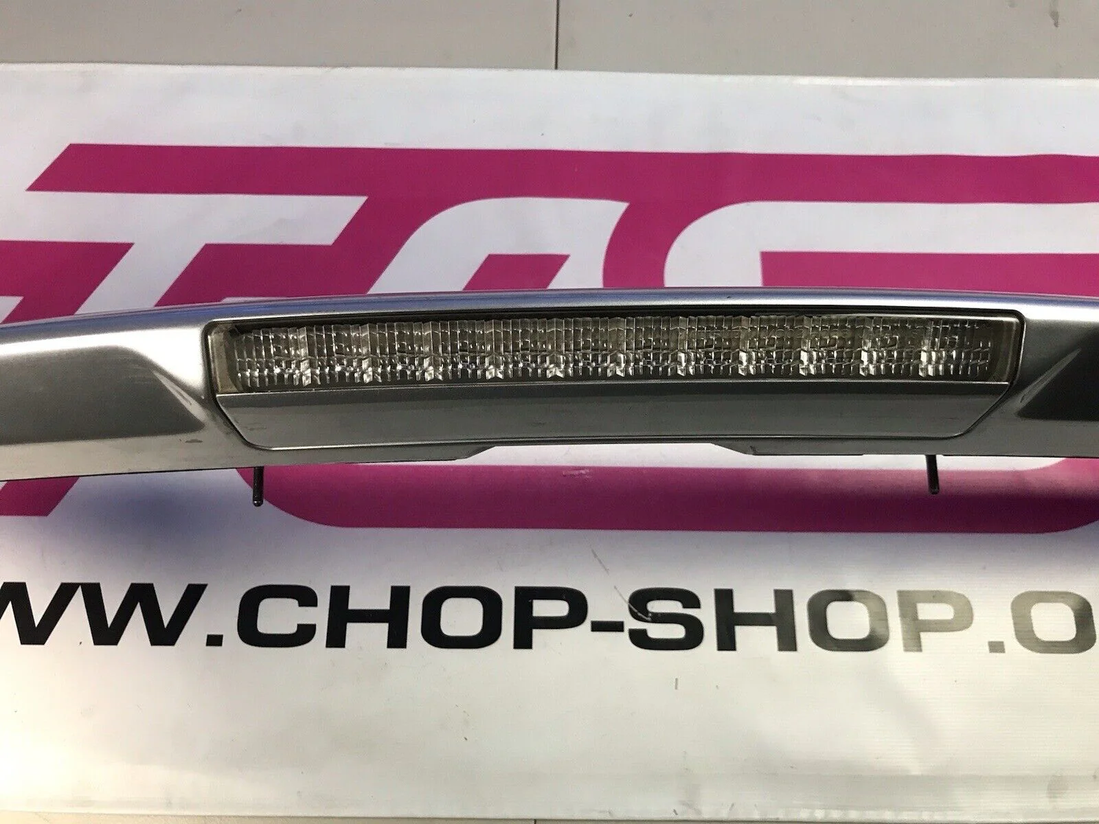 2005-2006 OEM Saabaru Saab 9-2x Rear Wagon Wing - Image 11