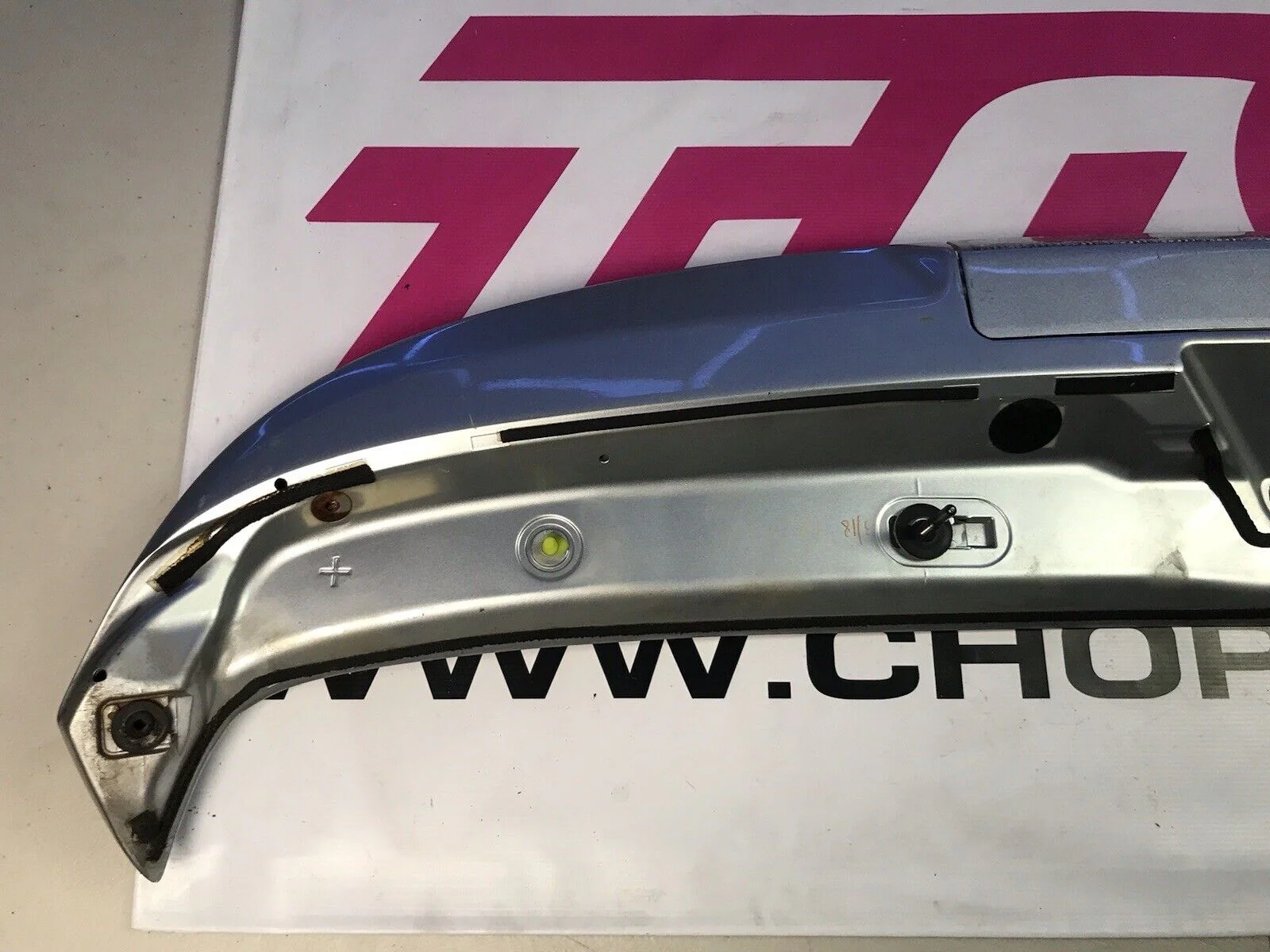 2005-2006 OEM Saabaru Saab 9-2x Rear Wagon Wing - Image 8