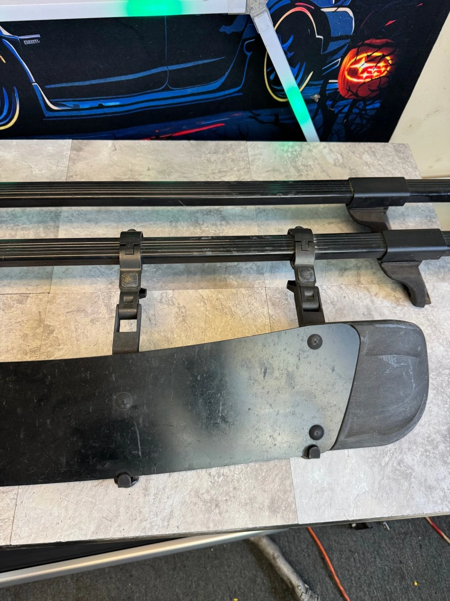 Subaru Impreza WRX STi Thule Roof Rack Rails - Image 4
