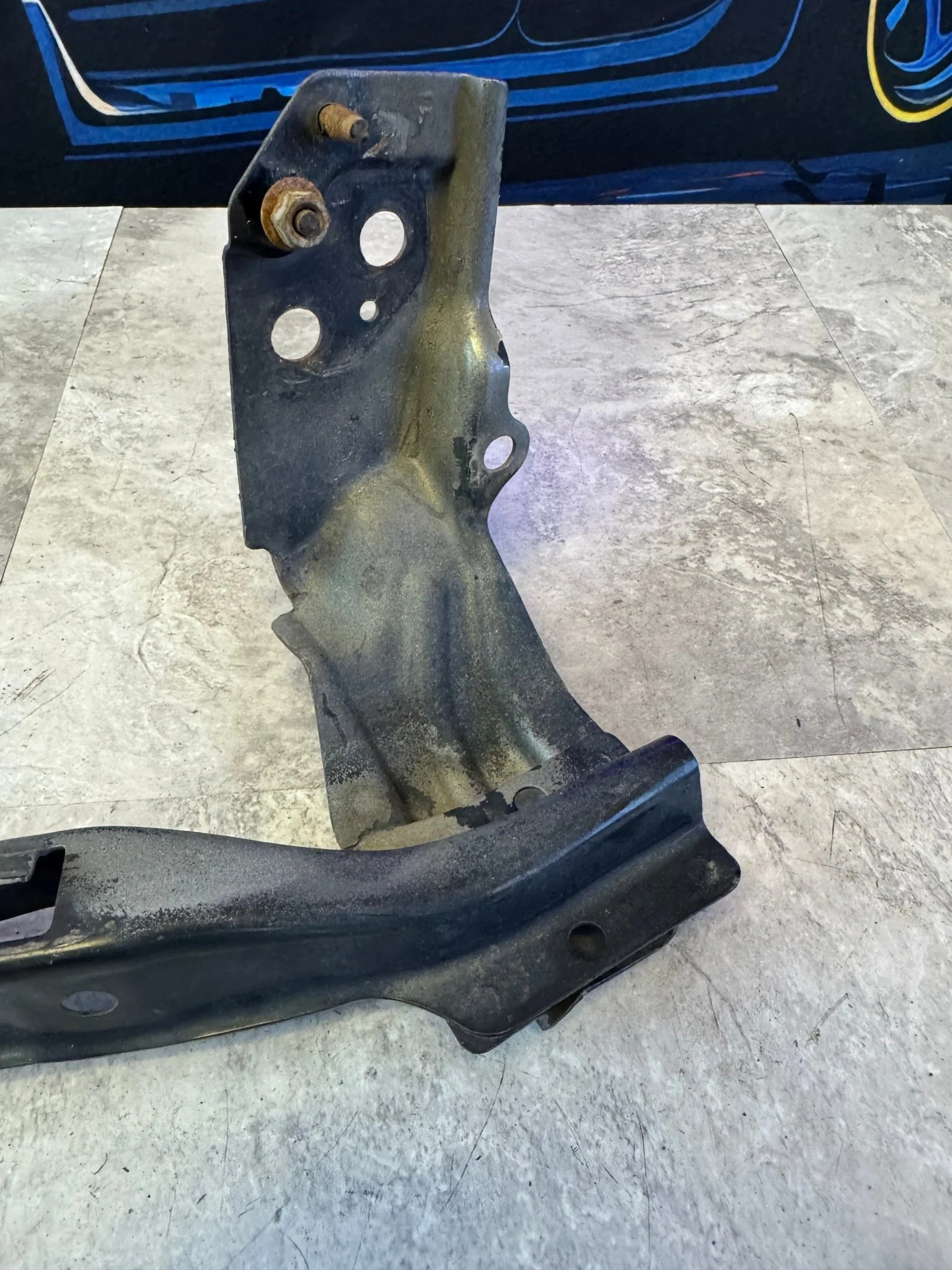 2006-2007 Subaru Impreza WRX STi OEM Passenger Side RH Headlight Bracket A2 - Image 3