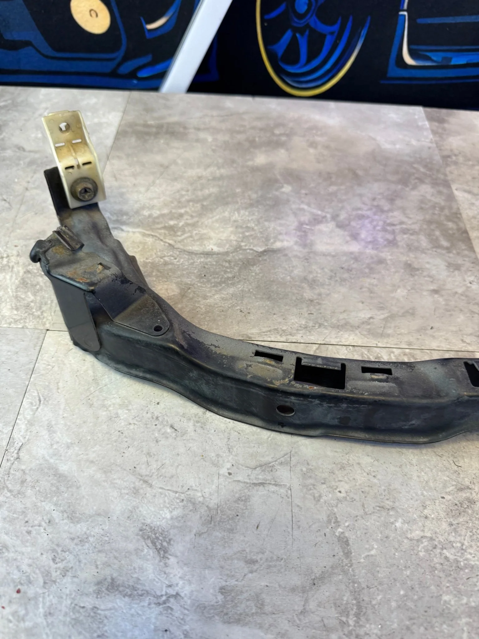 2006-2007 Subaru Impreza WRX STi OEM Passenger Side RH Headlight Bracket A2 - Image 5