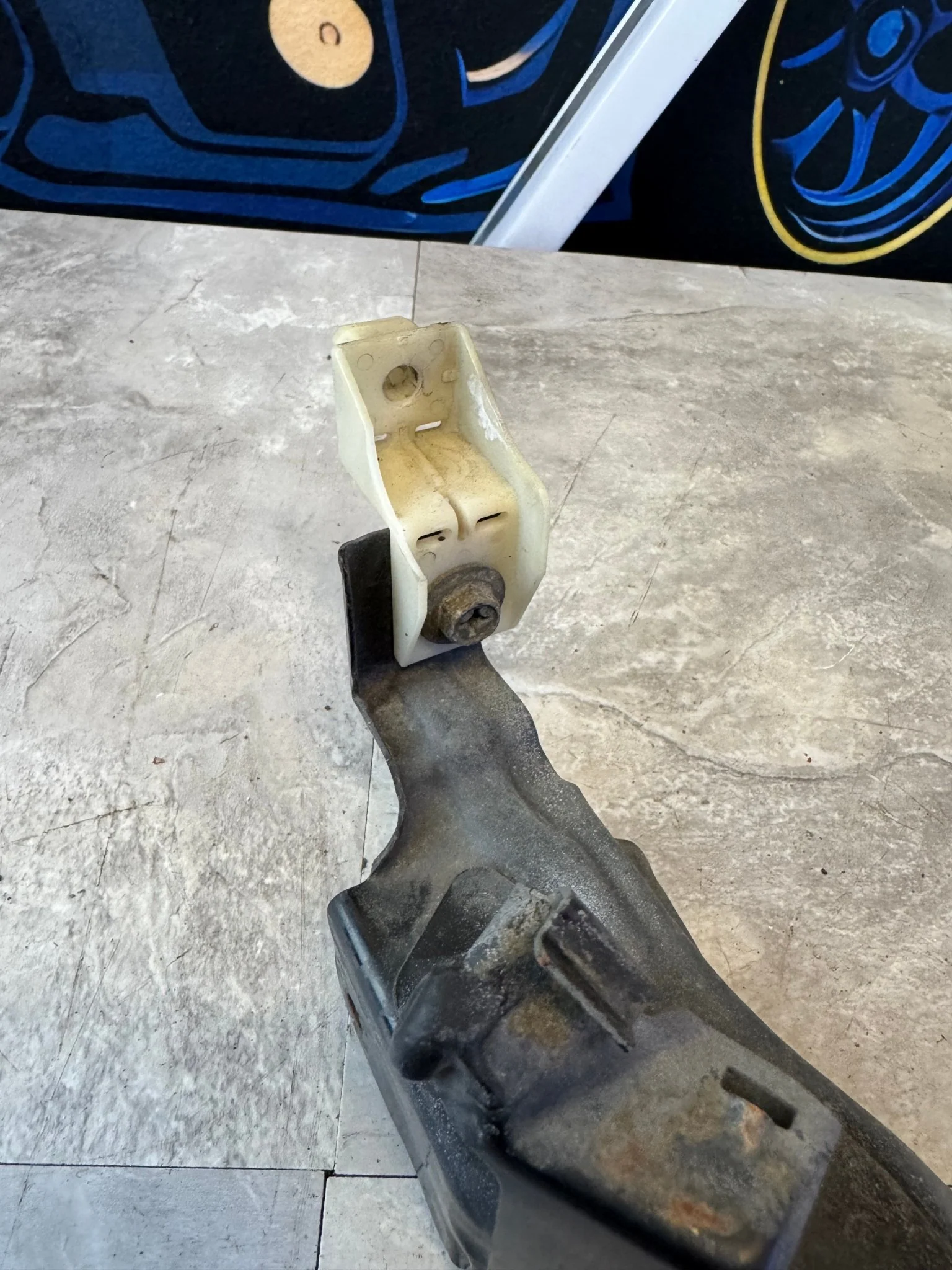 2006-2007 Subaru Impreza WRX STi OEM Passenger Side RH Headlight Bracket A2 - Image 6