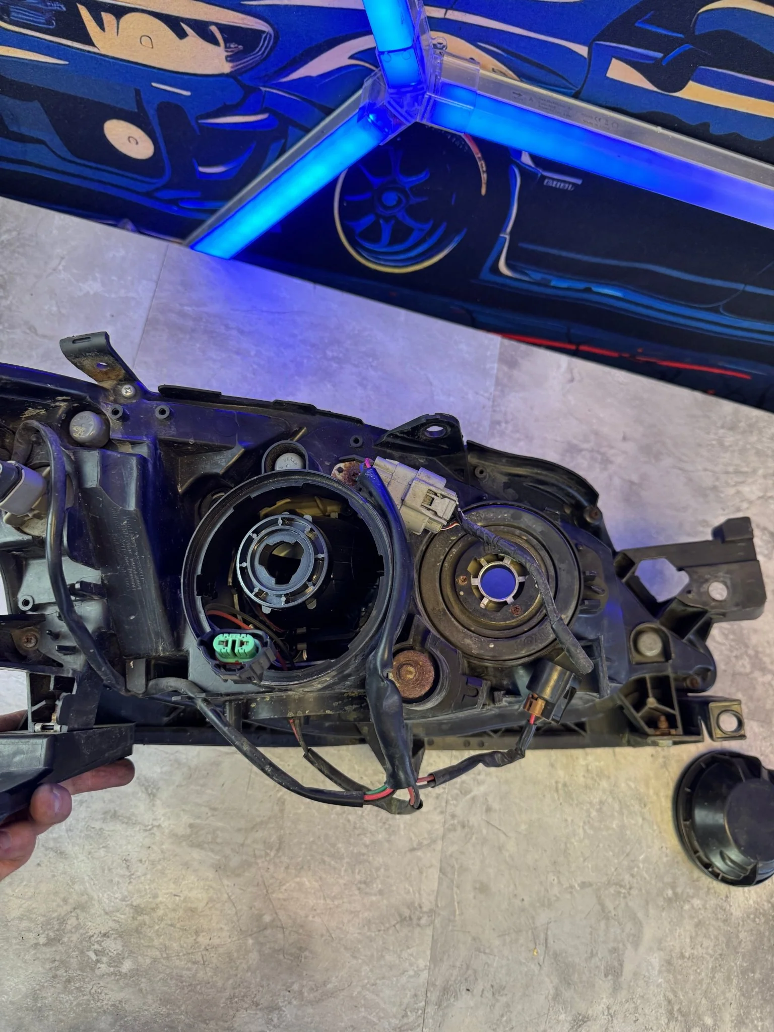 2008-2014 Subaru Impreza WRX LH OEM Driver Side Headlight Assembly NON HID A2 - Image 4