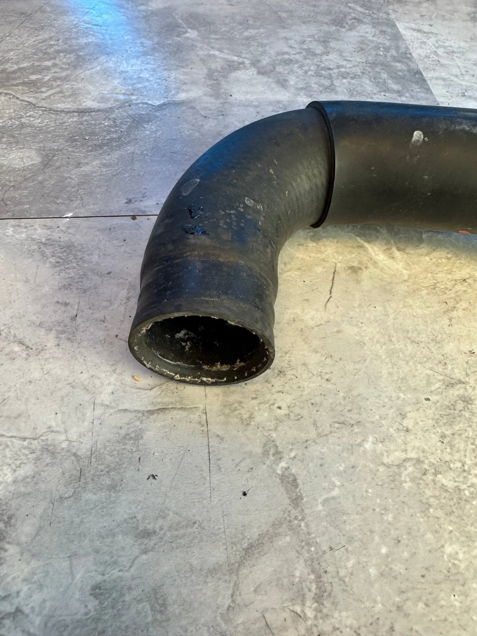 2008-2021 Subaru STi OEM WRX/ Upper Radiator Hose E3 - Image 3