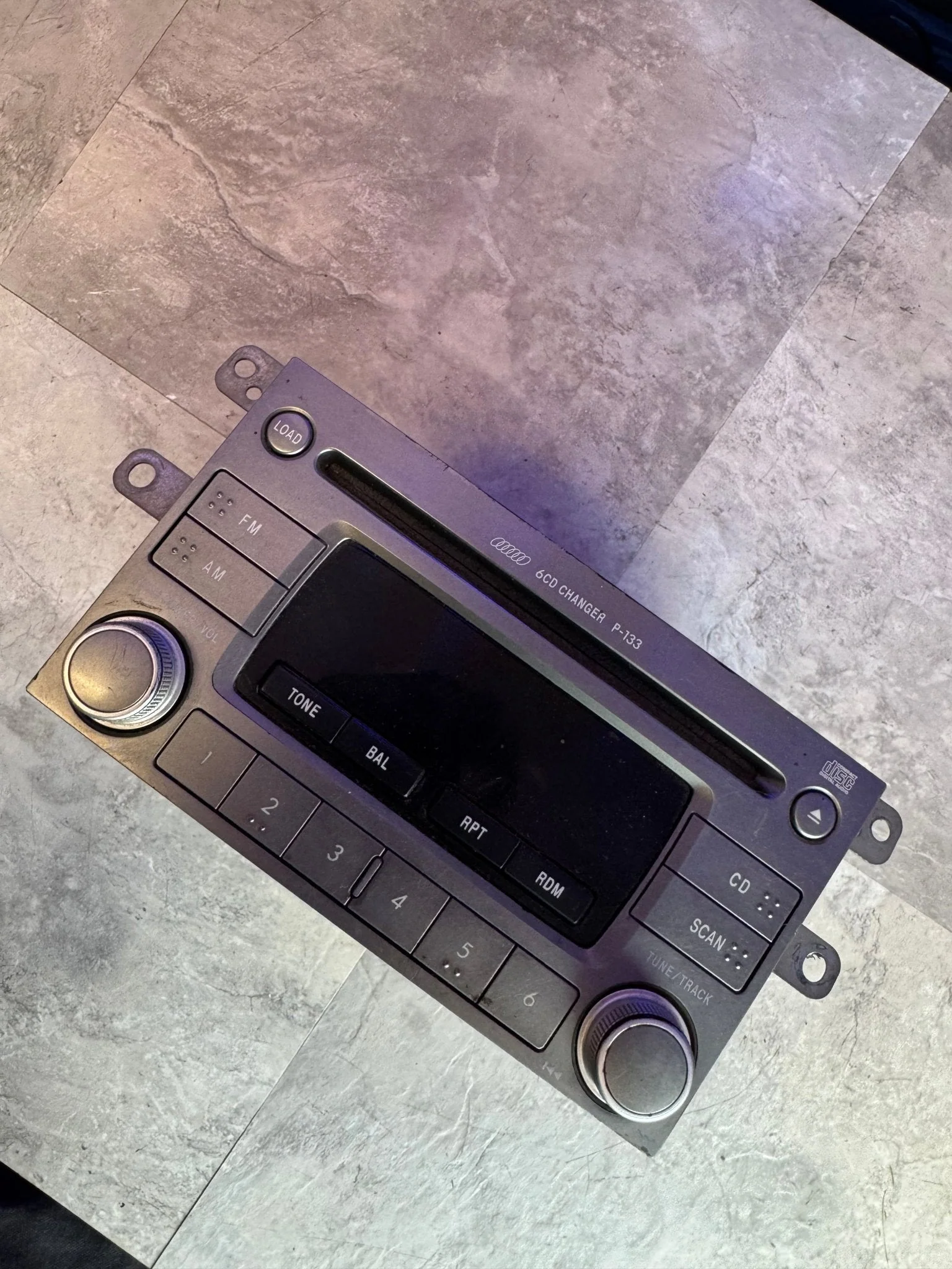 2004-2006 Subaru Impreza 6 Disc OEM Radio Control Unit Stereo Deck B5 - Image 3