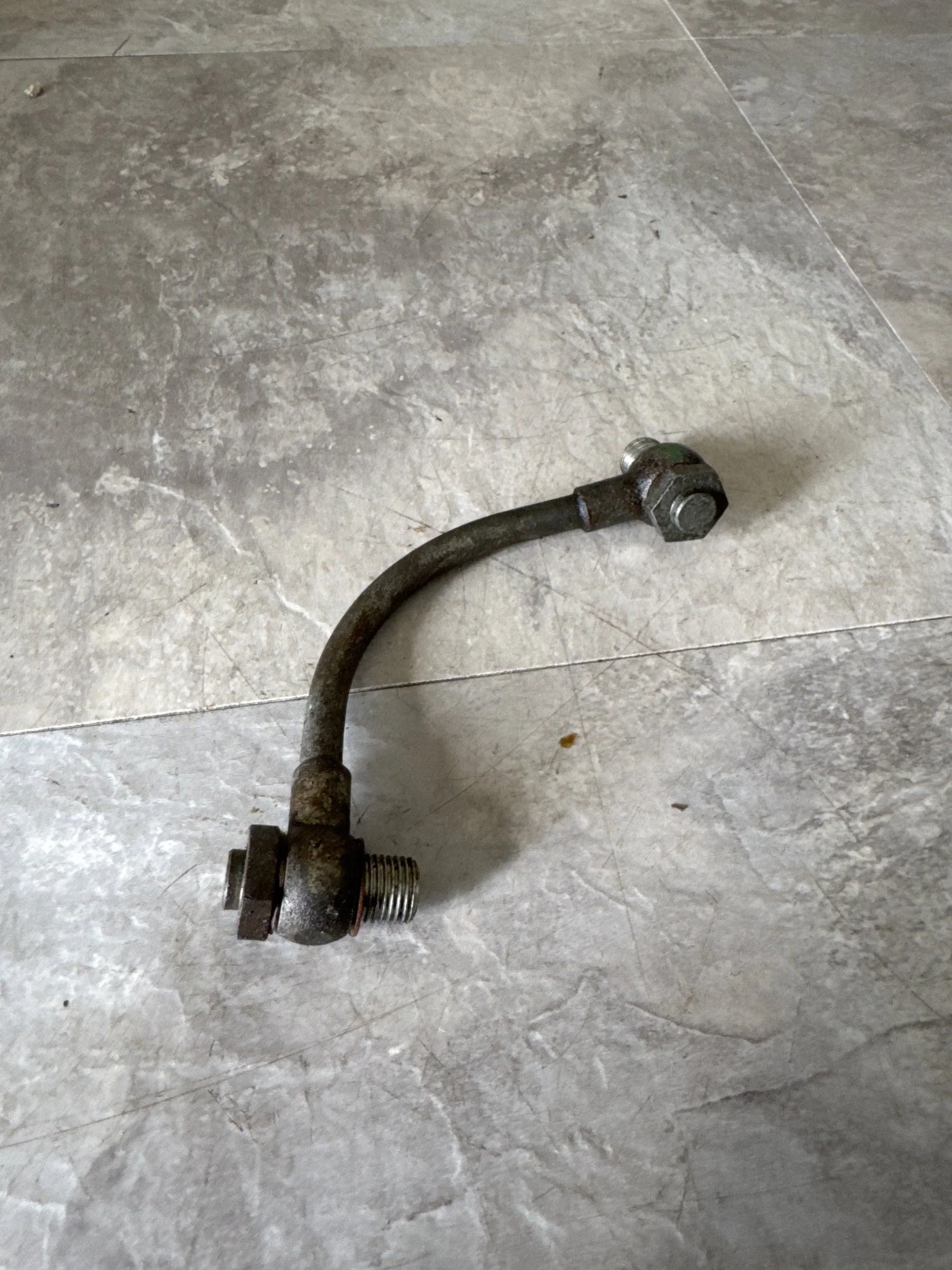 Subaru OEM Cylinder Head Oil Line (2) G2