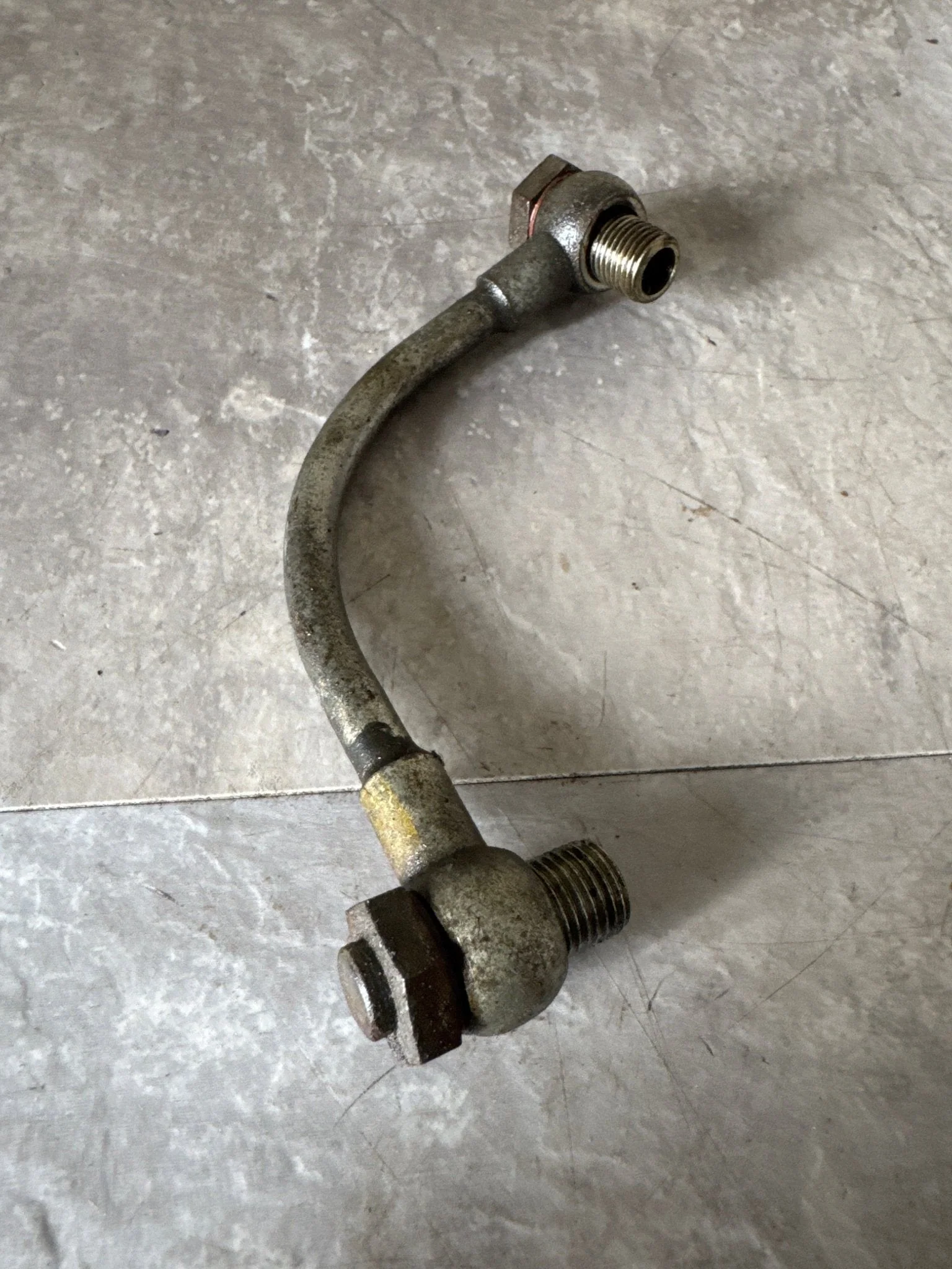 Subaru OEM Cylinder Head Oil Line G2 - Image 4