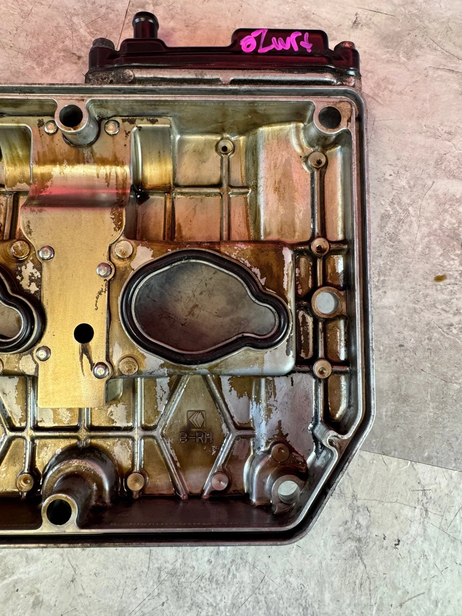 2002-2005 Subaru Impreza WRX RH OEM Passenger Side Valve Cover G4 - Image 6