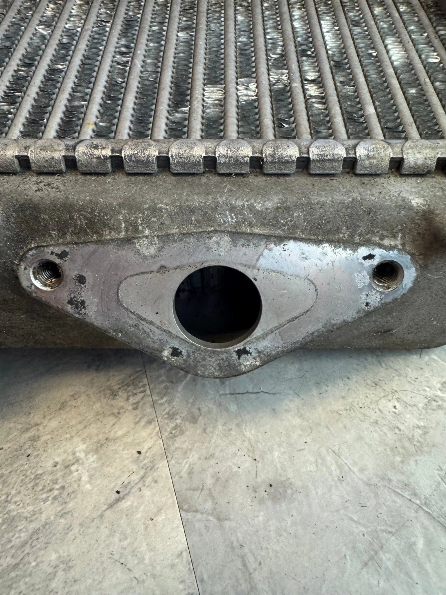 2002-2007 Subaru Impreza WRX Top OEM Mount Intercooler Y-pipe E4 - Image 2