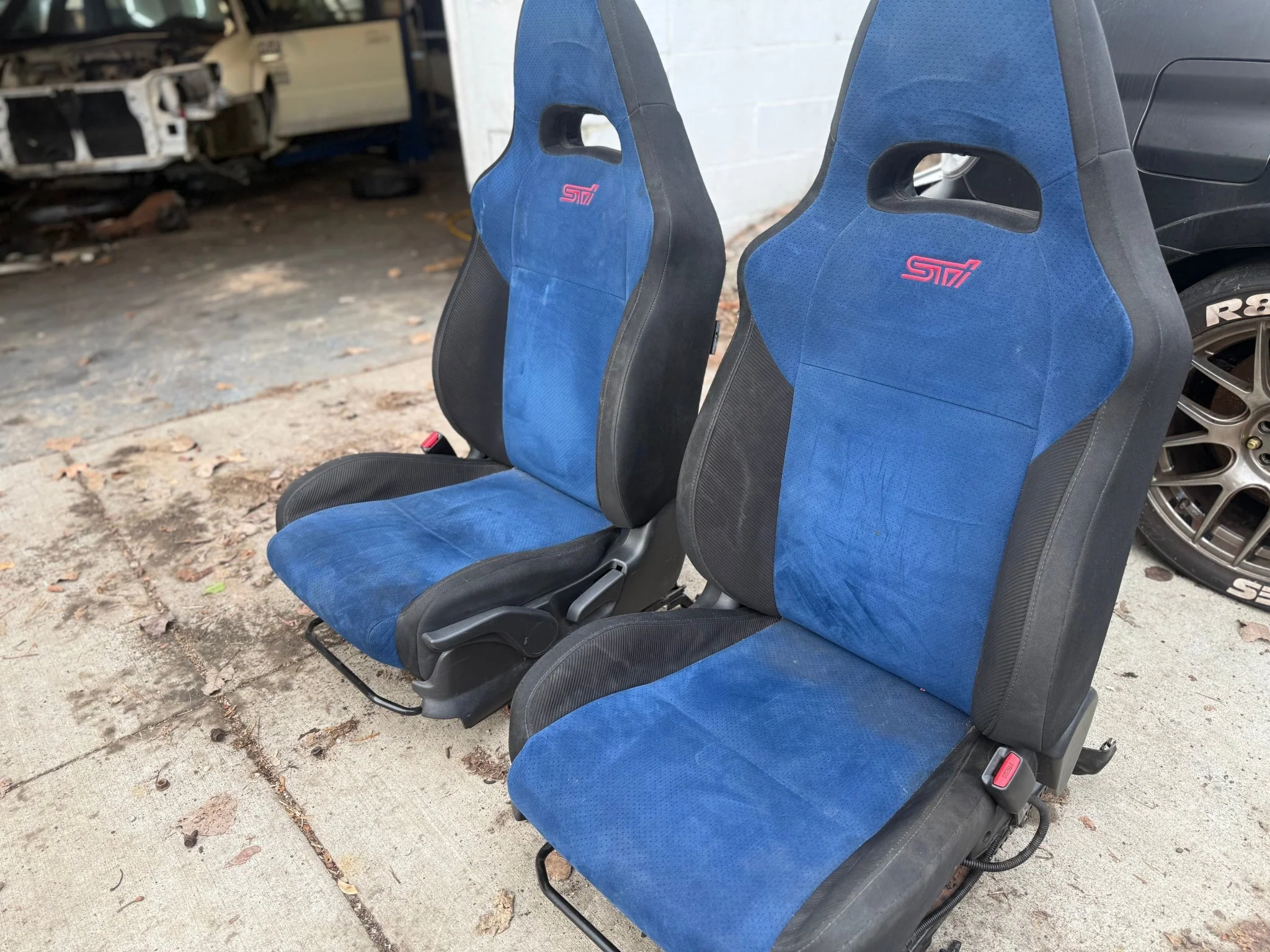 SUBARU STi front seat pair & rear WRX swap blue oem alcantara 2002-2007 pink cherry blossom logo
