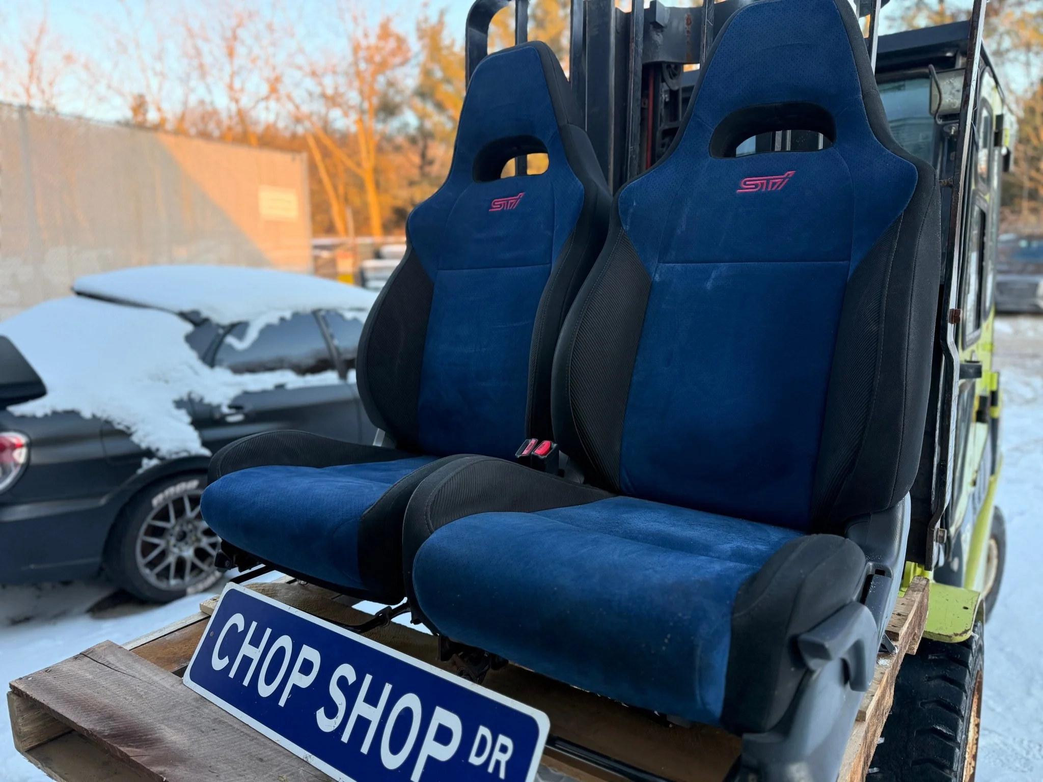 SUBARU STi front seat pair & rear WRX swap blue oem alcantara 2002-2007 pink cherry blossom logo - Image 11