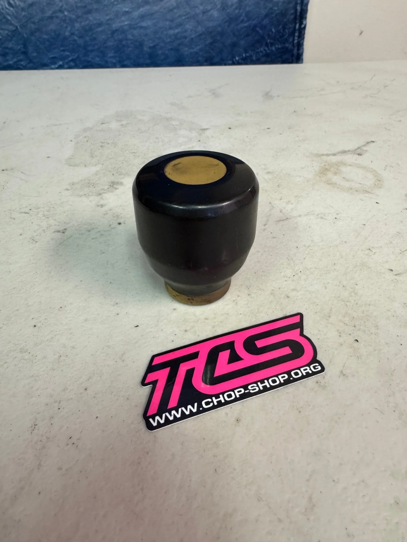 Subaru WRX STi 6 Speed 6mt Black And Gold Shift Knob / N2