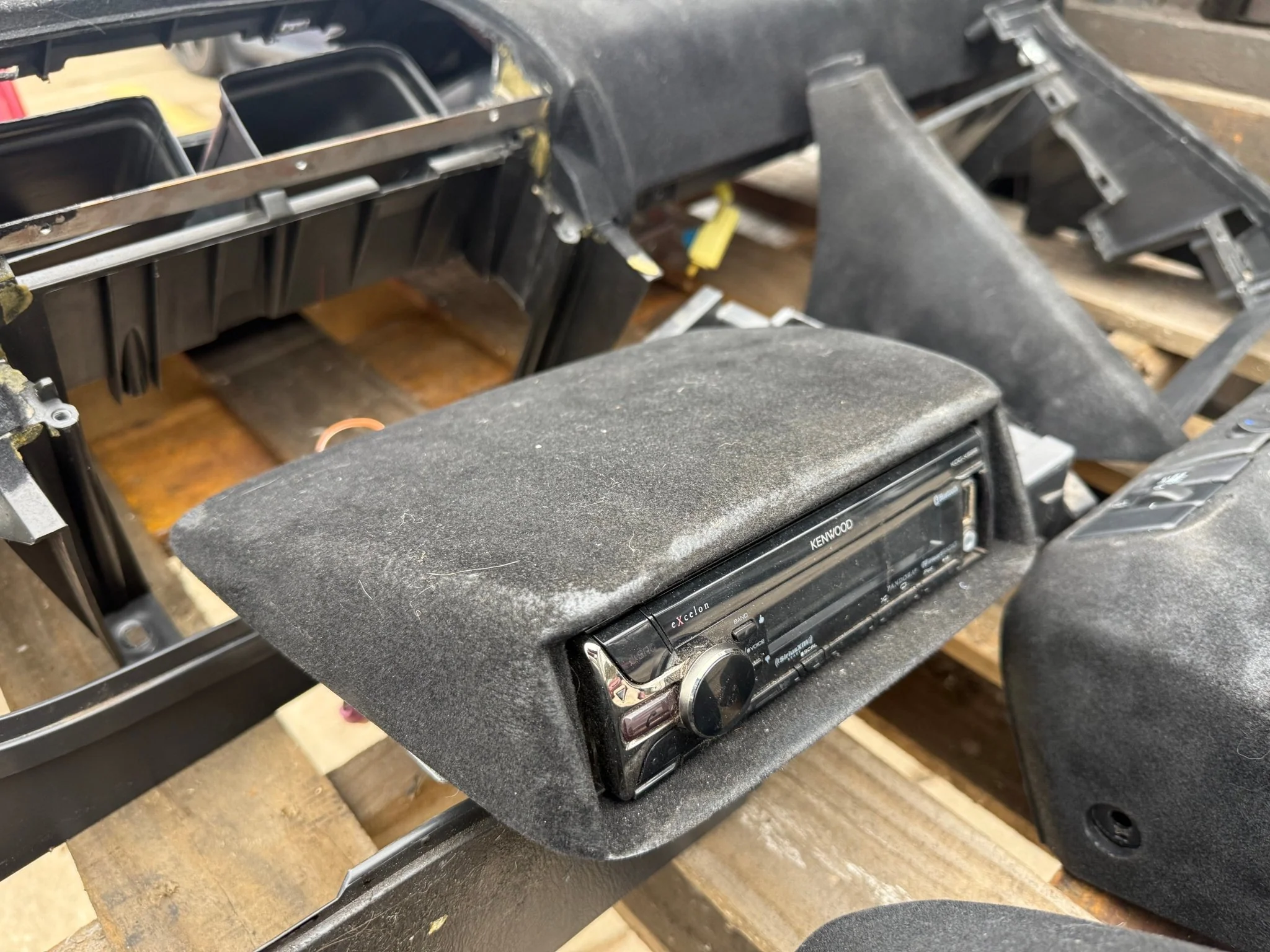 Subaru wrx & STi “ dash “ kit flocked rally console interior custom - Image 12