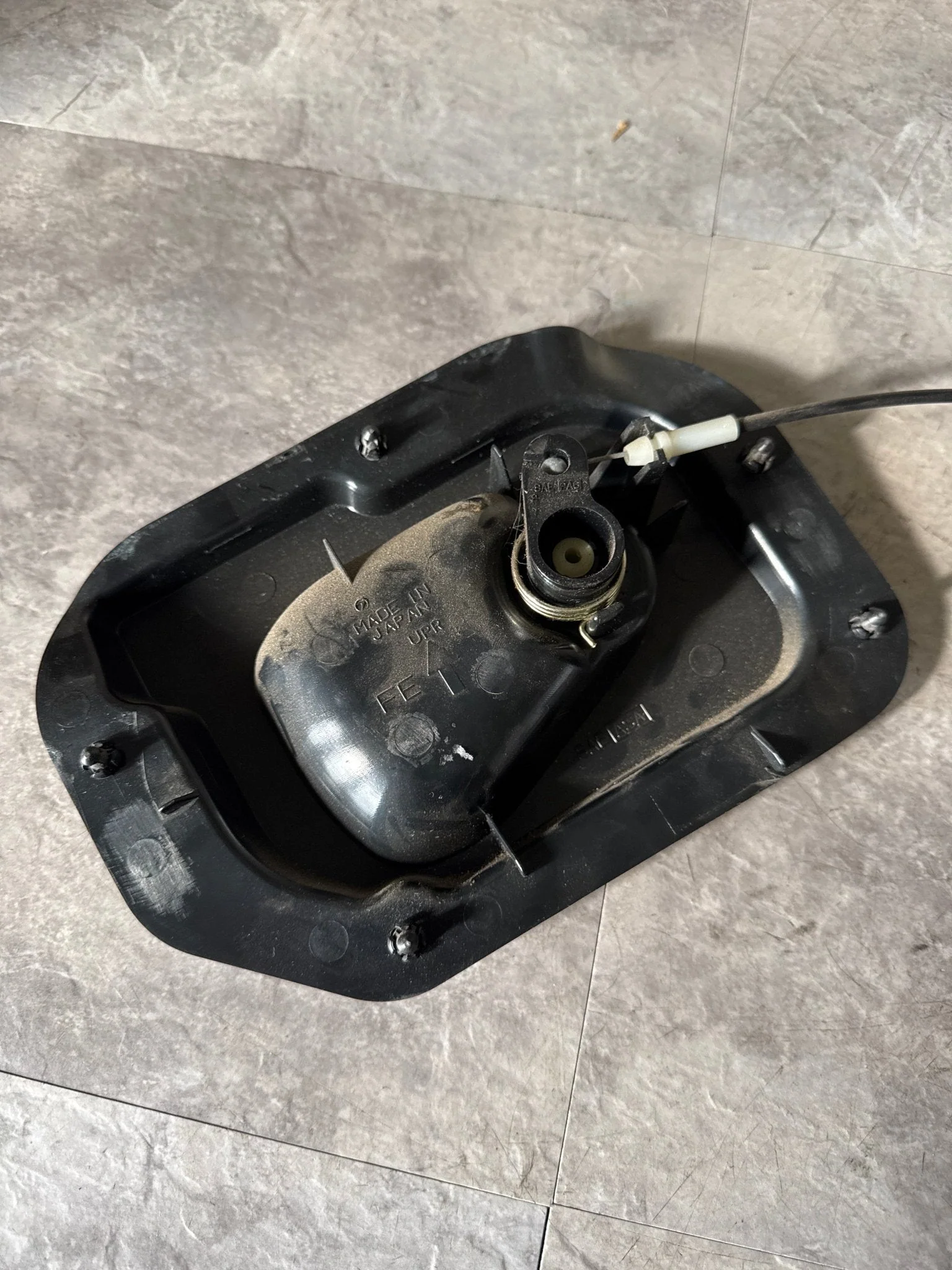2002-2007 Subaru Impreza WRX Trunk Emergency Interior Release Handle Cable E3 - Image 2