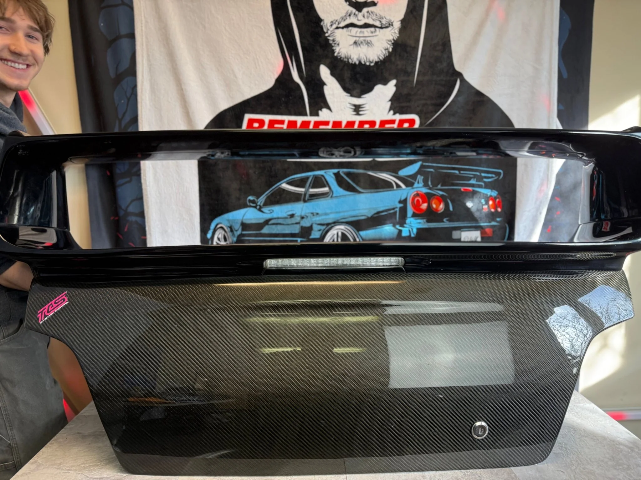 VIS carbon fiber oem style trunk w/ black oem STi wing Subaru wrx 2002-2007 sedan - Image 11